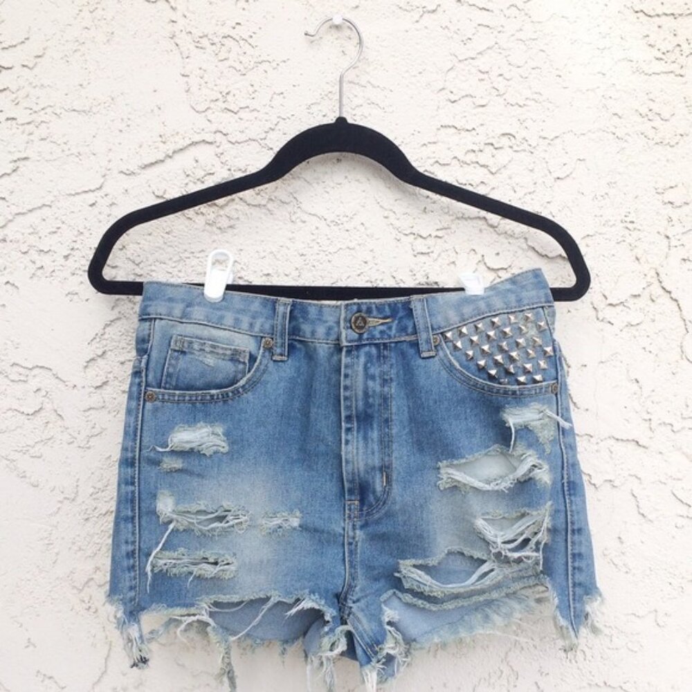 ❤UNIF Studded Shorts